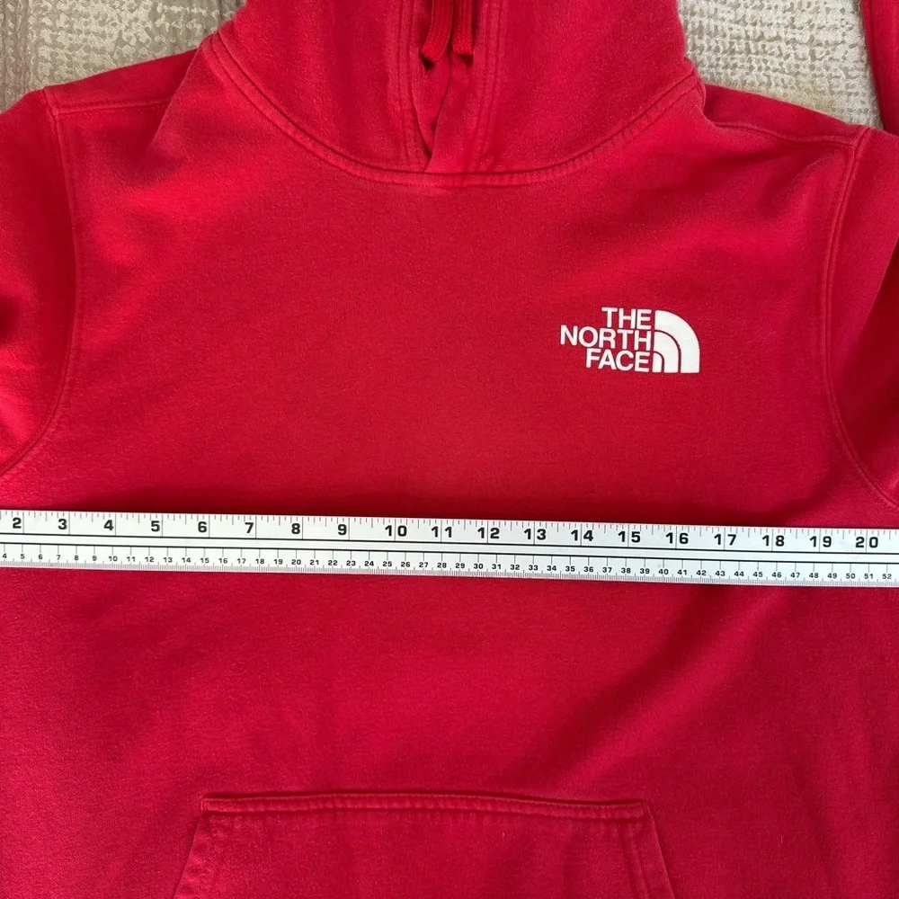 The North Face Men’s Red Osito Fleece Hoodie Pullover M Unisex Cozy Jacket